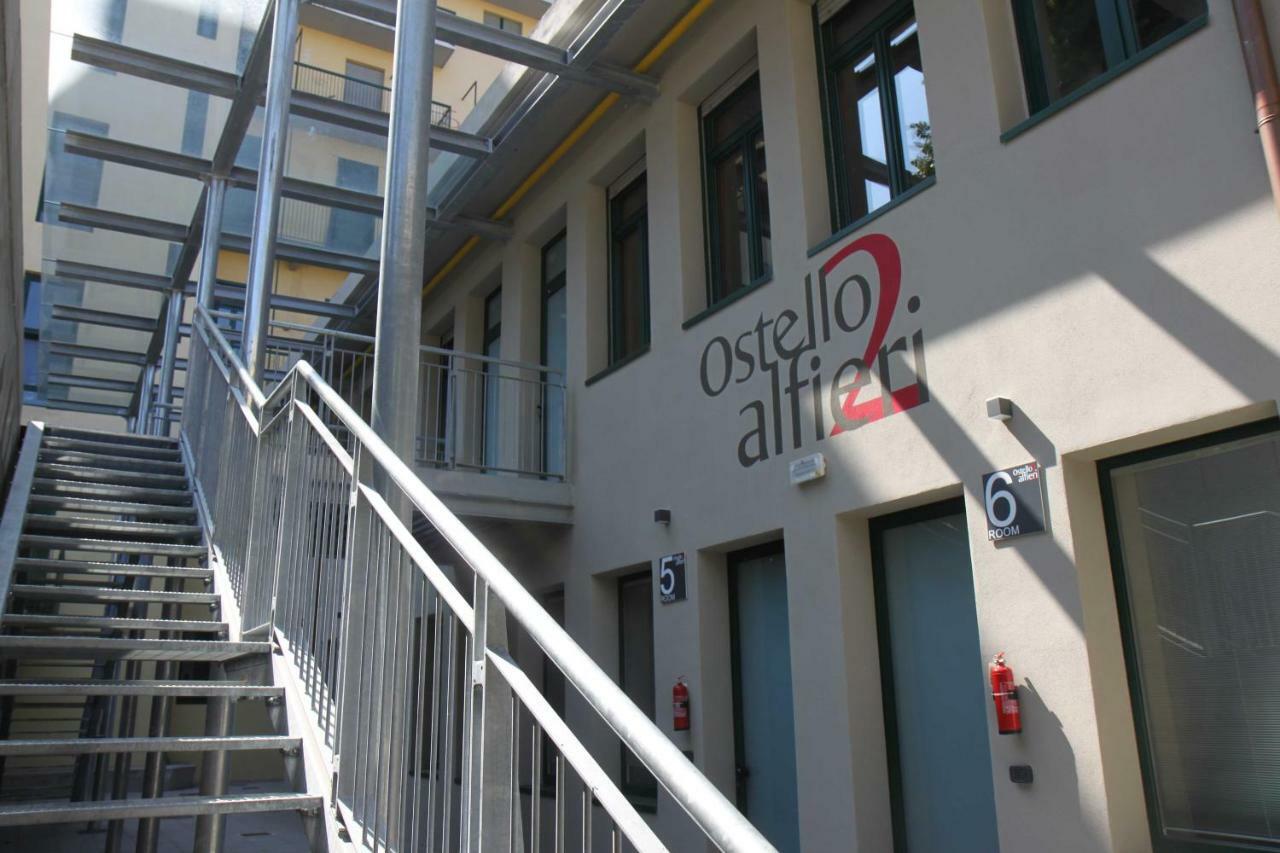 Ostello Alfieri 2 トリノ エクステリア 写真